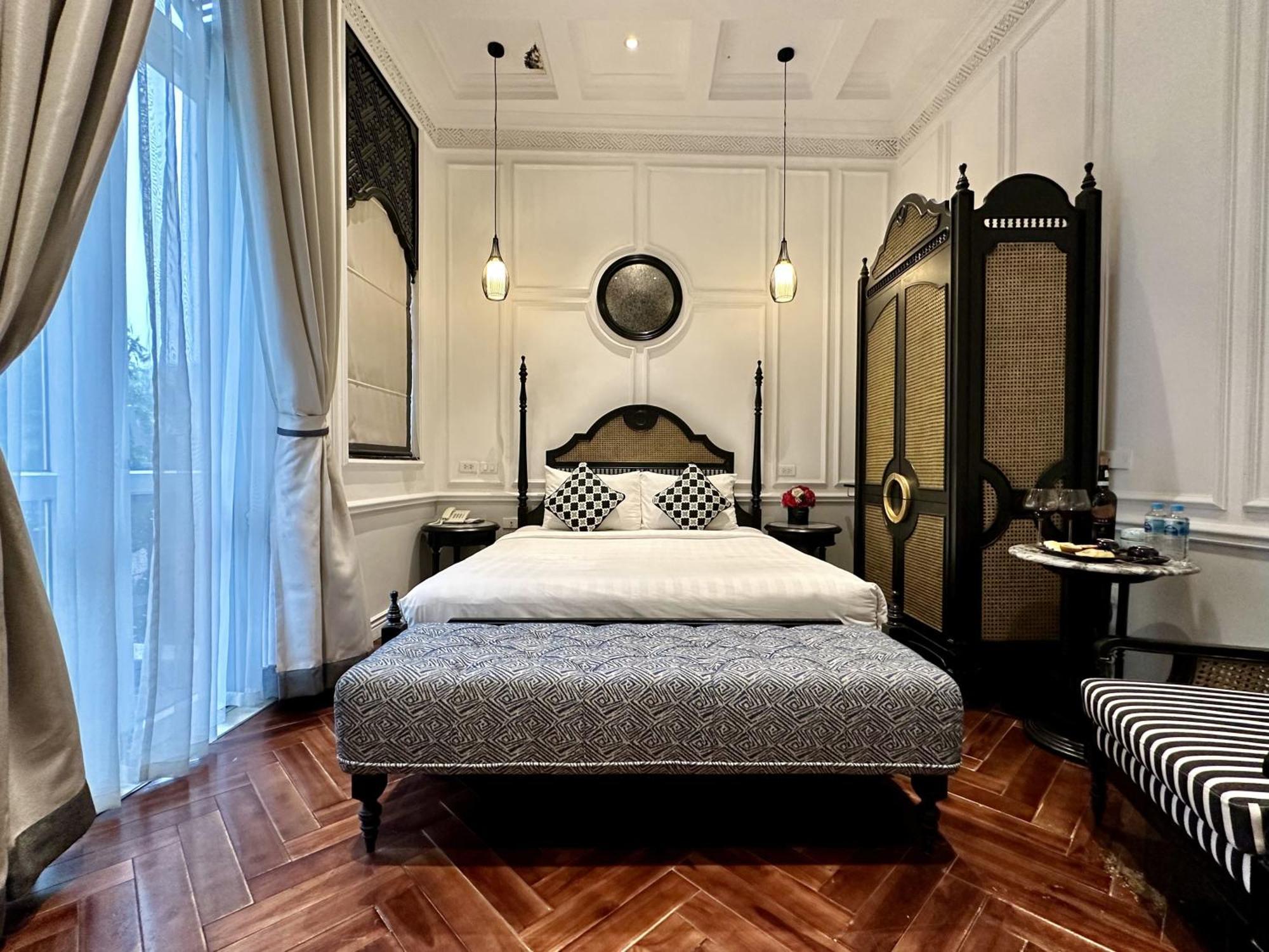 Hanoi Graceful Hotel And Travel Exterior photo