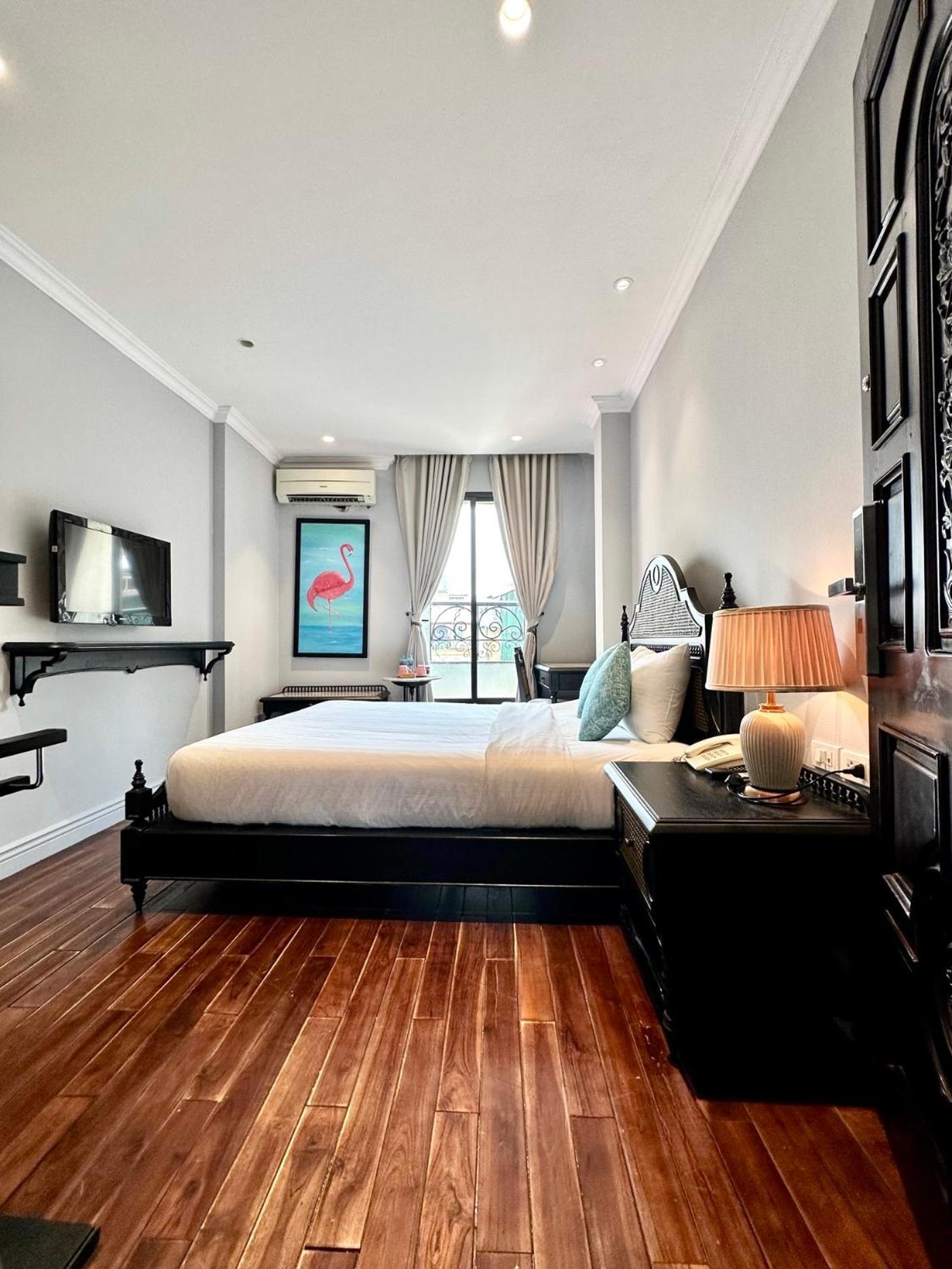Hanoi Graceful Hotel And Travel Exterior photo