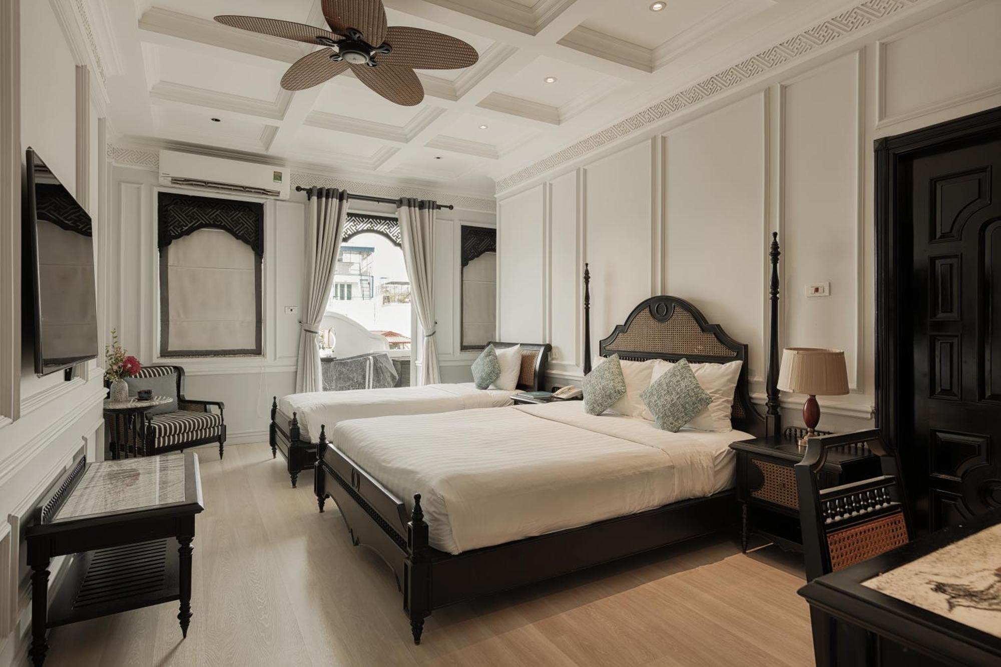 Hanoi Graceful Hotel And Travel Exterior photo