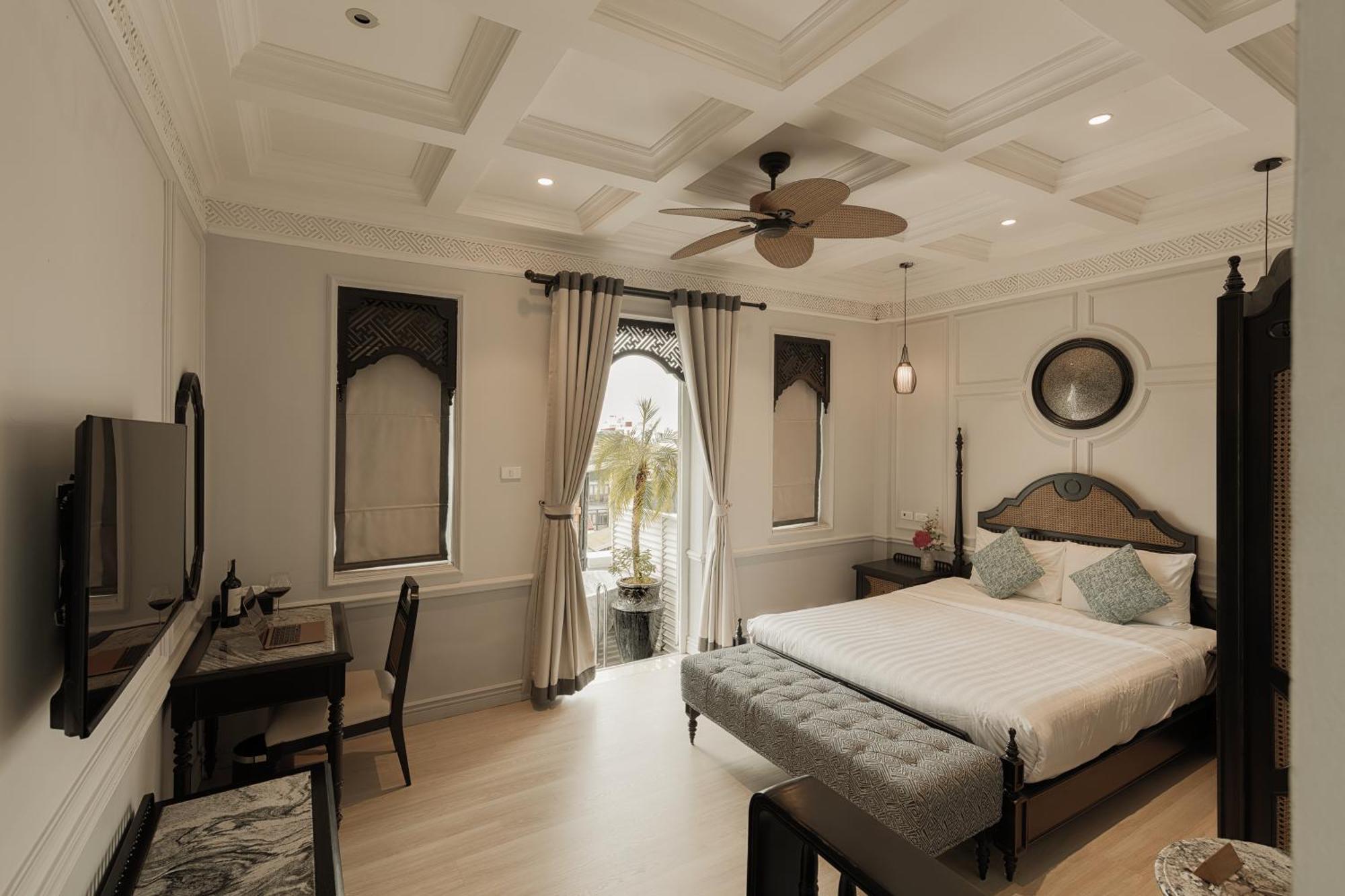 Hanoi Graceful Hotel And Travel Exterior photo