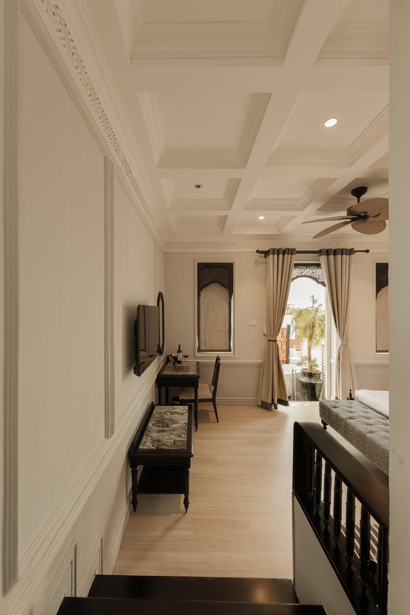 Hanoi Graceful Hotel And Travel Exterior photo